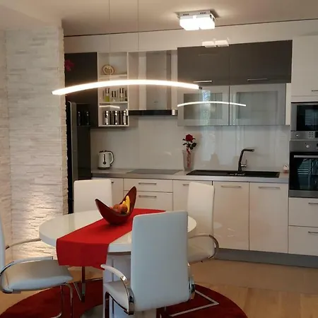 Luxury * Split