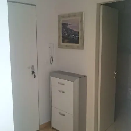 Luxury Split